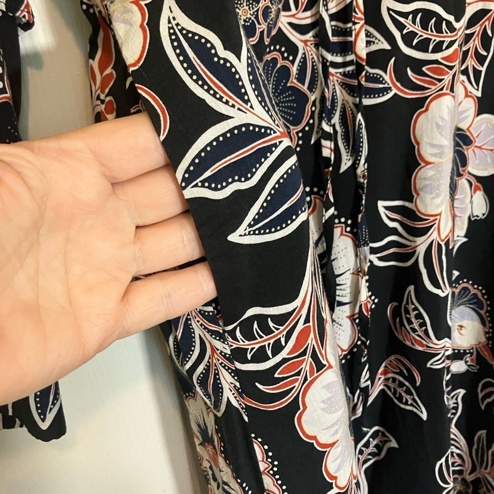 Who What Wear long sleeved, tiered dress, pockets, excellent condition, medium - Picture 3 of 5